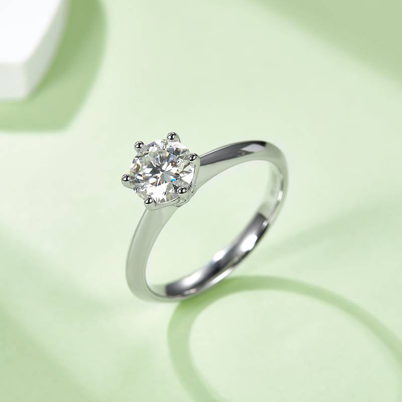 直臂Classic六爪T家S925银镀白金MoissaniteWomen's Ring1ctD级